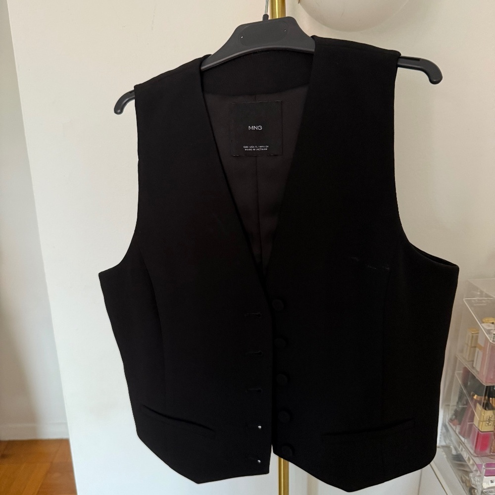 Mango black vest